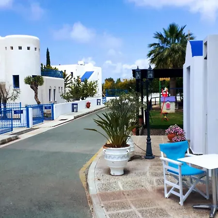 Azzurro Holiday Villas Peyia Exterior photo
