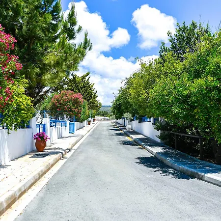 Azzurro Holiday Villas Peyia Exterior photo