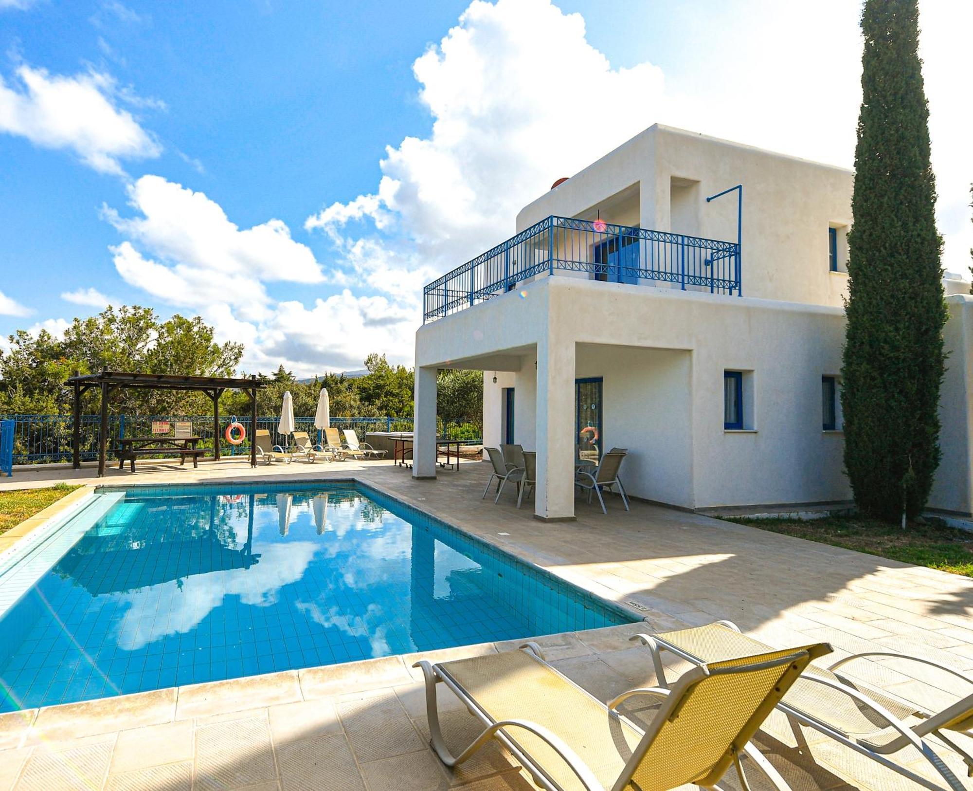 Villa Azzurro Peyia